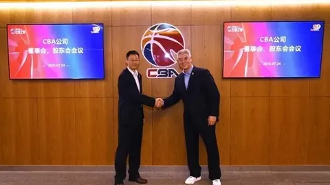 BBC新闻报道：维拉双星出战未定，迪萨西避嫌条款缺席